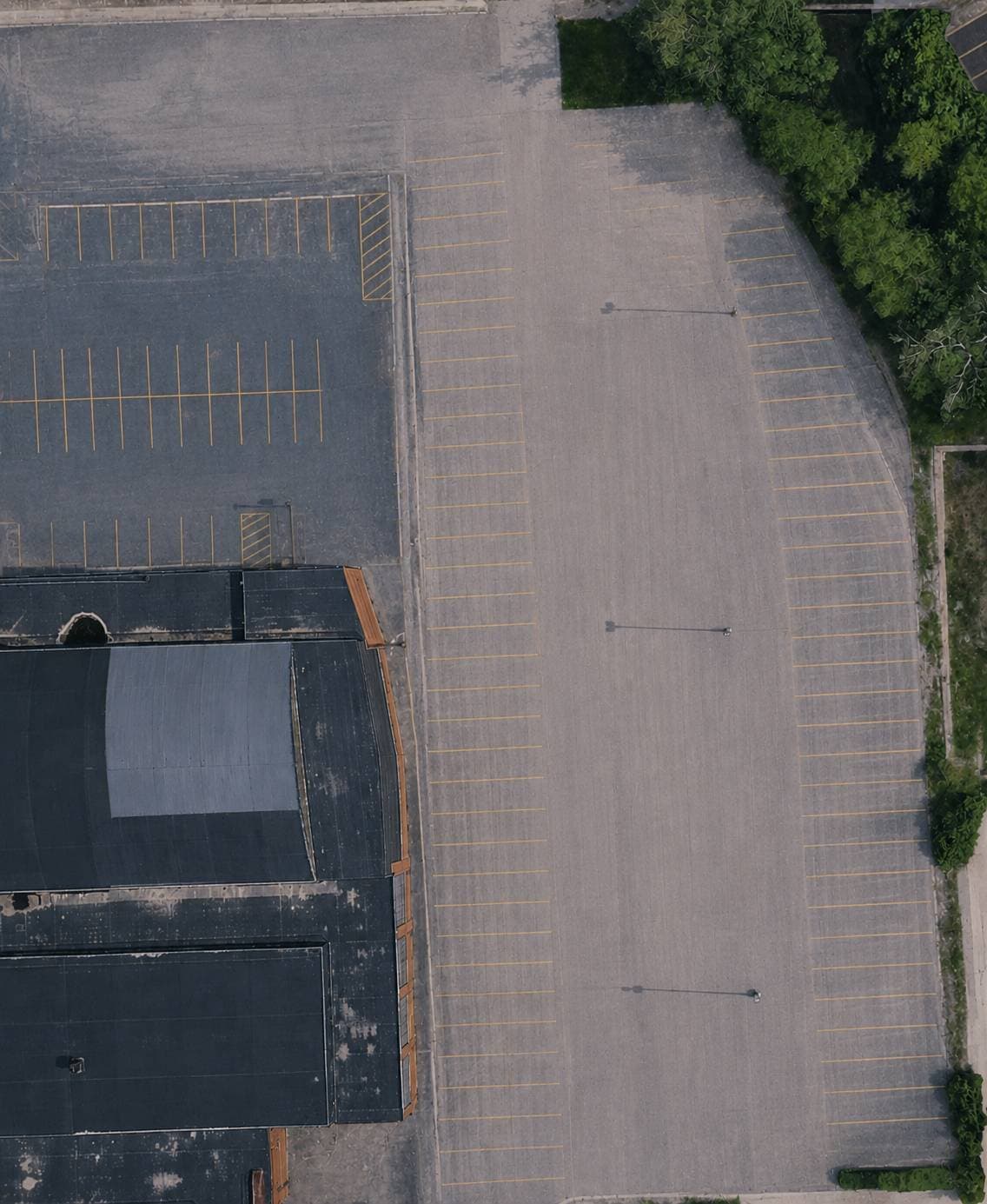 Truck parking lot at 1955 Ruby St, Melrose Park, IL
